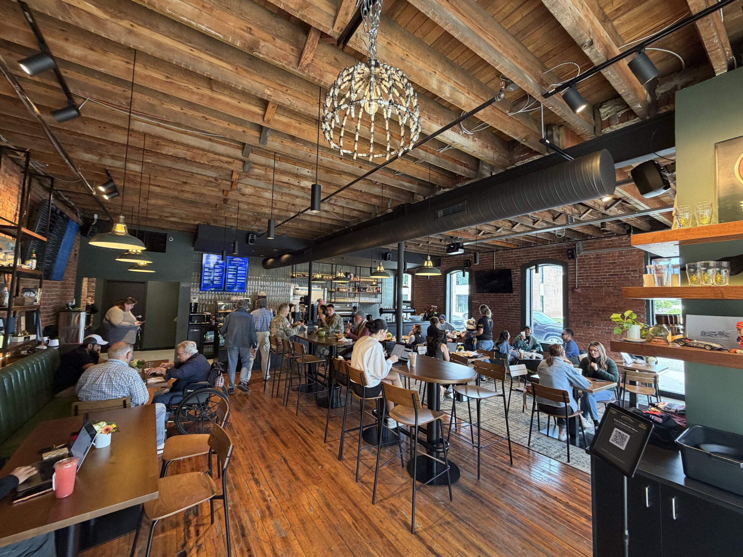 AV and Data Network for Restaurant